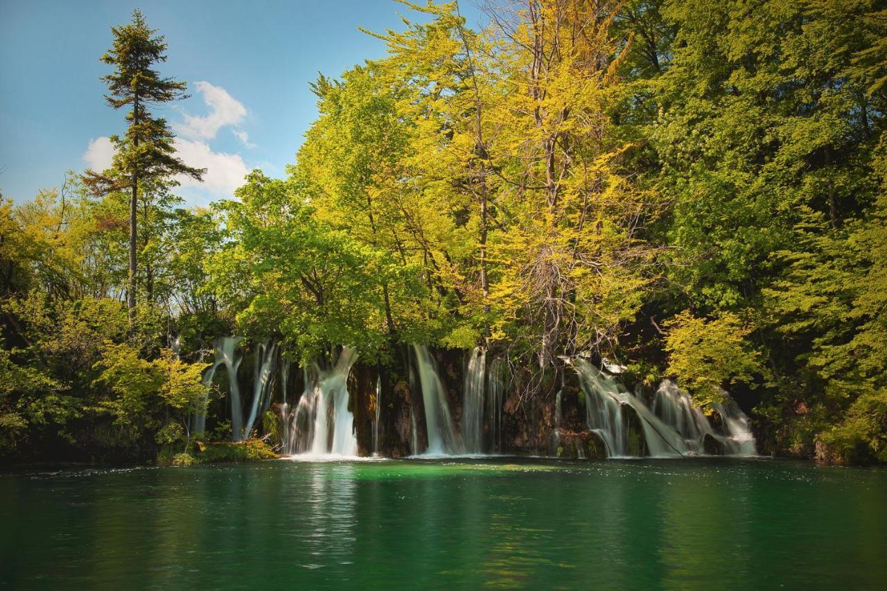 Hotel Degenija Selište Drežničko Zewnętrze zdjęcie